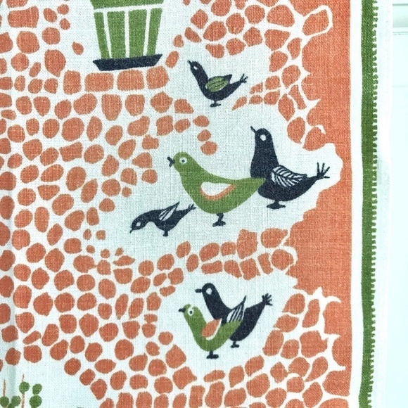 Vintage 1950s Swedish Tea Towel Family Outdoor Scene Wall Hanging - Picture 7 of 8